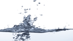 Co zrobić, gdy miejsce na zmywarkę znajduje się zbyt daleko do dopływuodpływu wody